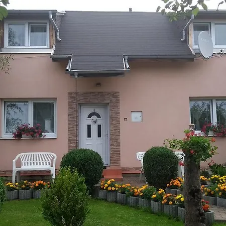 Rekreacny Dom * Strecno